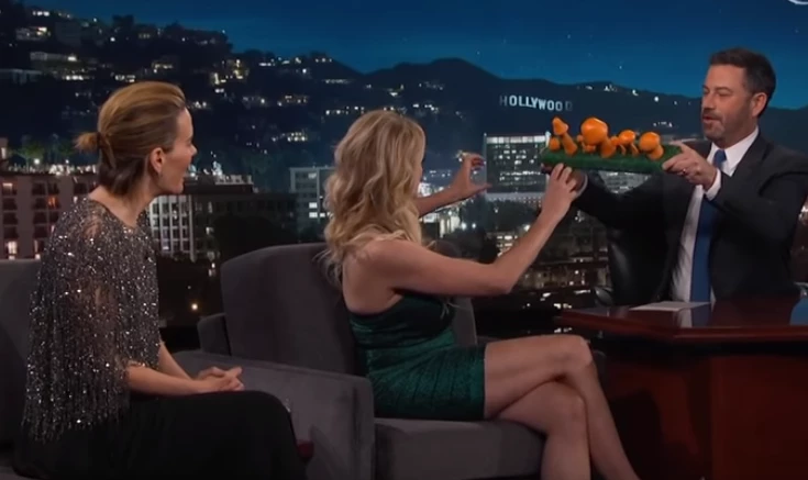 Άναψε φωτιές! Η Στόρμι Ντάνιελς διαλέγει το… μανιτάρι του Ντόναλντ Τραμπ (βίντεο)